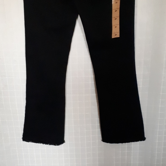 Rachel Roy Dolly Crop Flare Women's Jean's Pants - Picture 2 of 6